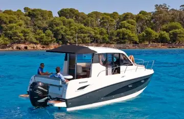 Nowa łódź QS 905 WEEKEND - zdjęcie 4